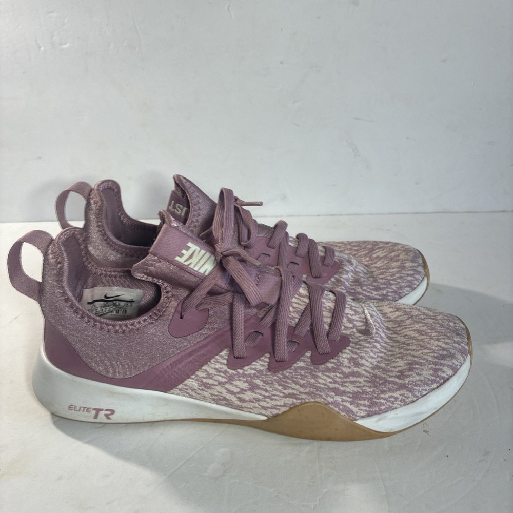 Nike foundation Elite TR Athletic Sneakers [Aj8154 500] Size 7.5 Pink